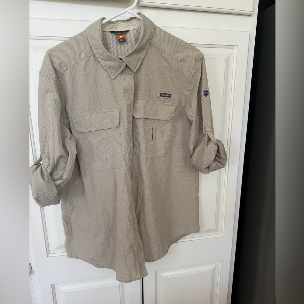 Eddie Bauer Women’s Field button down long sleeve tan shirt.  Size Large